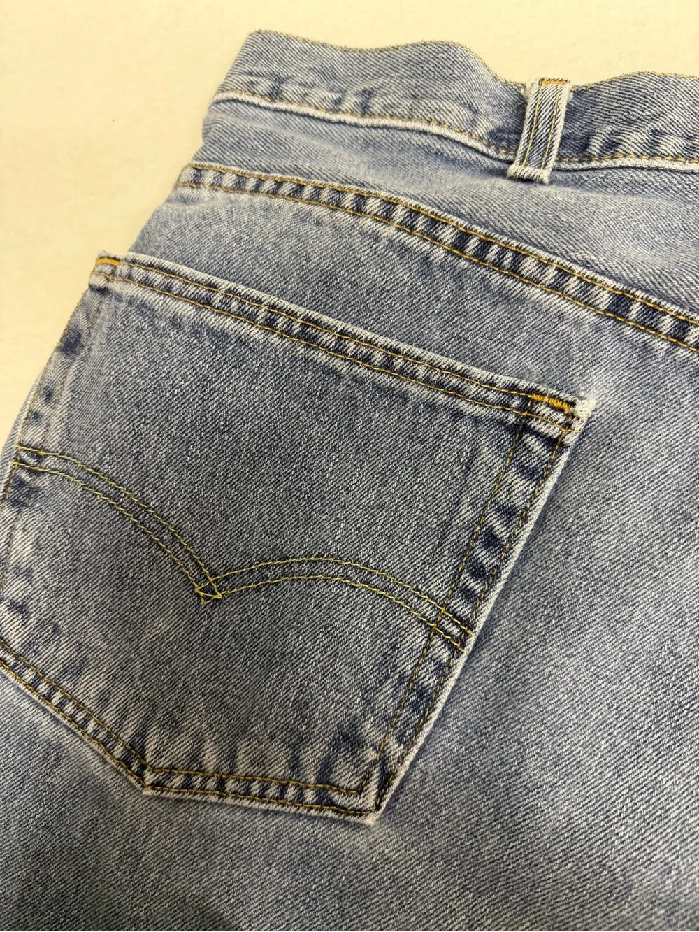 Levi Strauss 550 men’s size 50x32